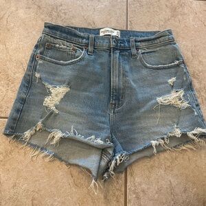 Abercrombie & Fitch High Rise Mom Short